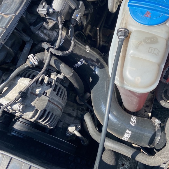 Silicone Throttle Body Hose - Picture 3 of 3